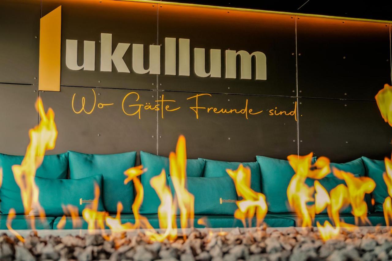 Hotel Lukullum FDH Zewnętrze zdjęcie